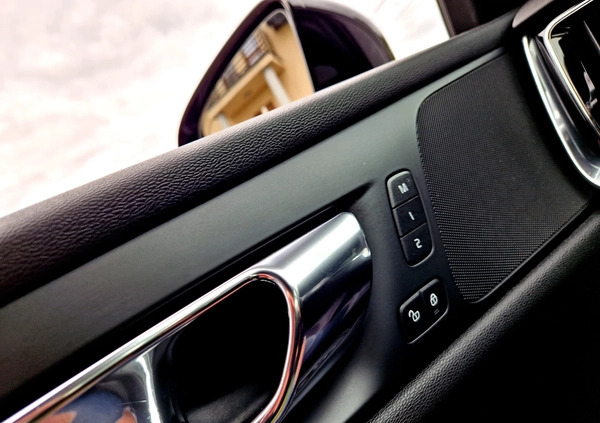 Volvo S60 cena 99900 przebieg: 169900, rok produkcji 2020 z Mońki małe 781